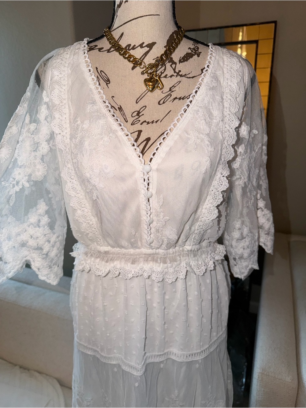 White Lace V-Neck Women's Top